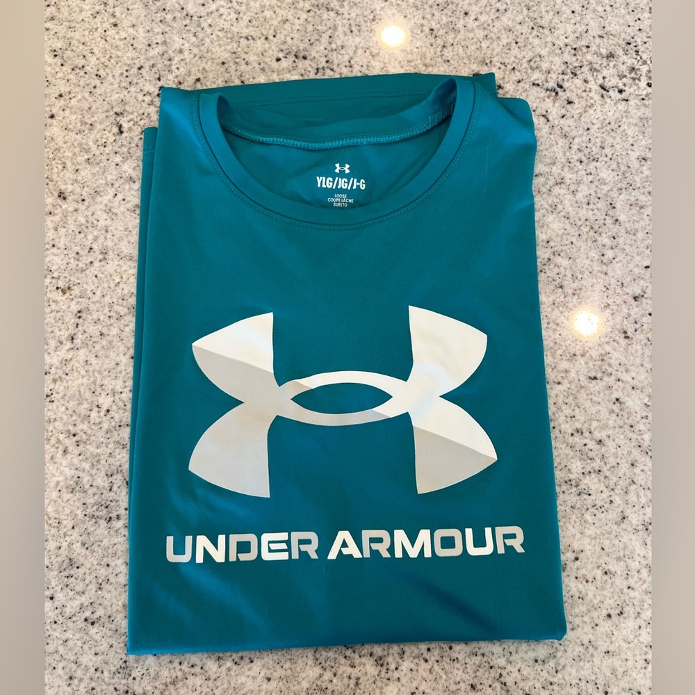 Under Armour top shirt girls youth large